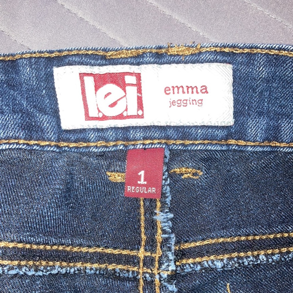Jeans - Picture 3 of 3